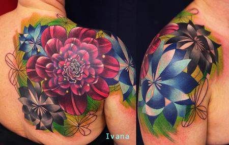 Ivana Tattoo Art - Colorful Fractal Flowers